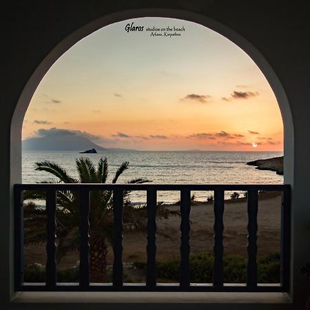 شقة Glaros Luxury Studio On The Beach أركاسا المظهر الخارجي الصورة